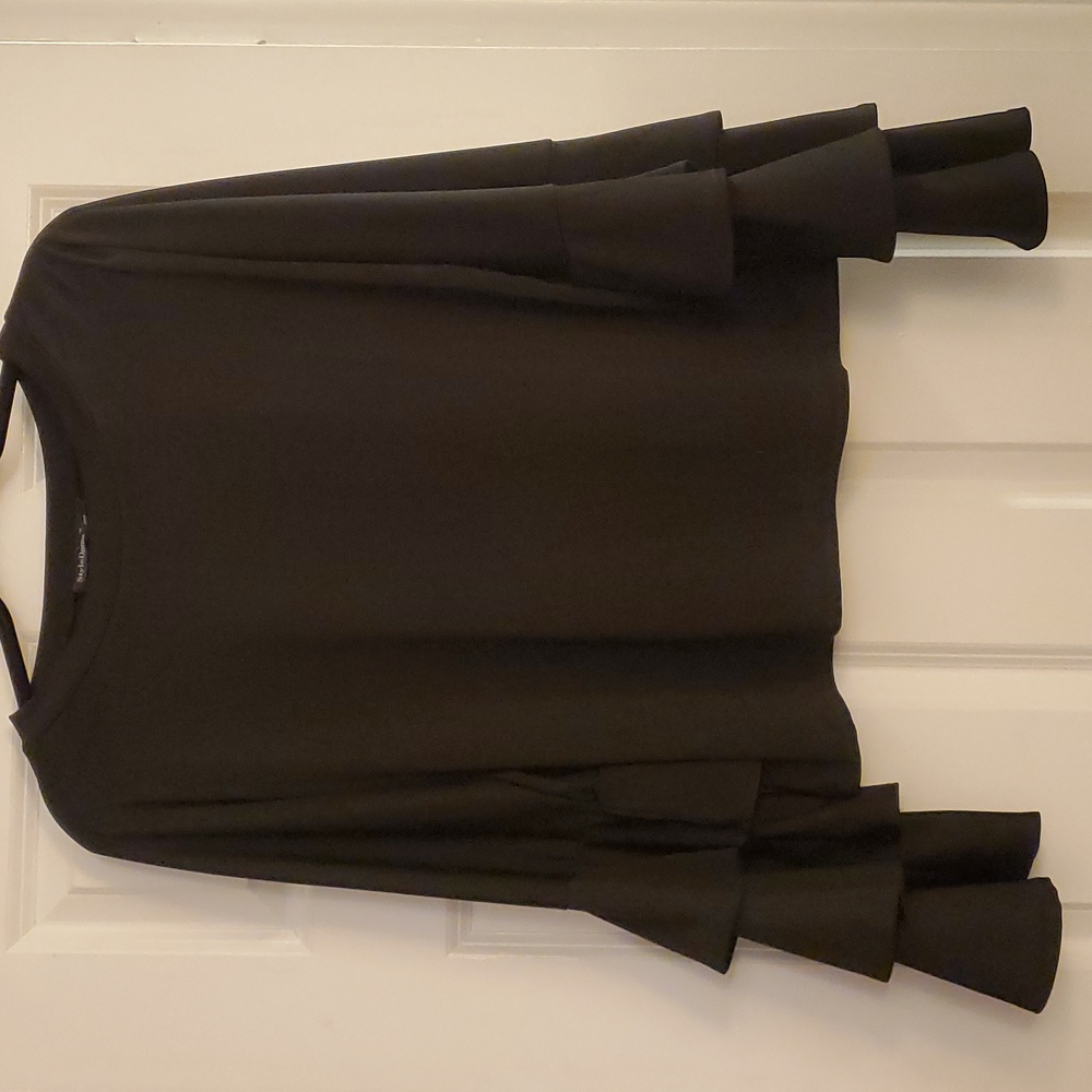 Ruffle sleeve blouses